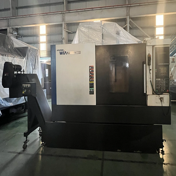Máy Phay CNC Hyundai-Wia F500VM  2015